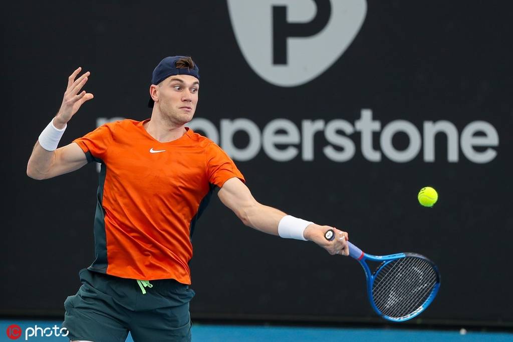 与此同时 与此同时