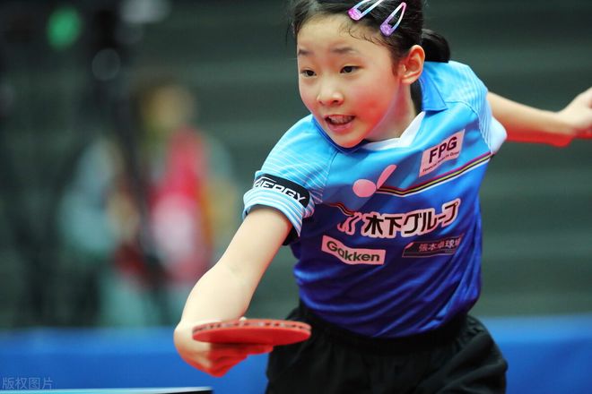 相比之下 相比之下